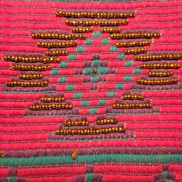 Fabulous MJ New York Clutch - Picture 3 of 11